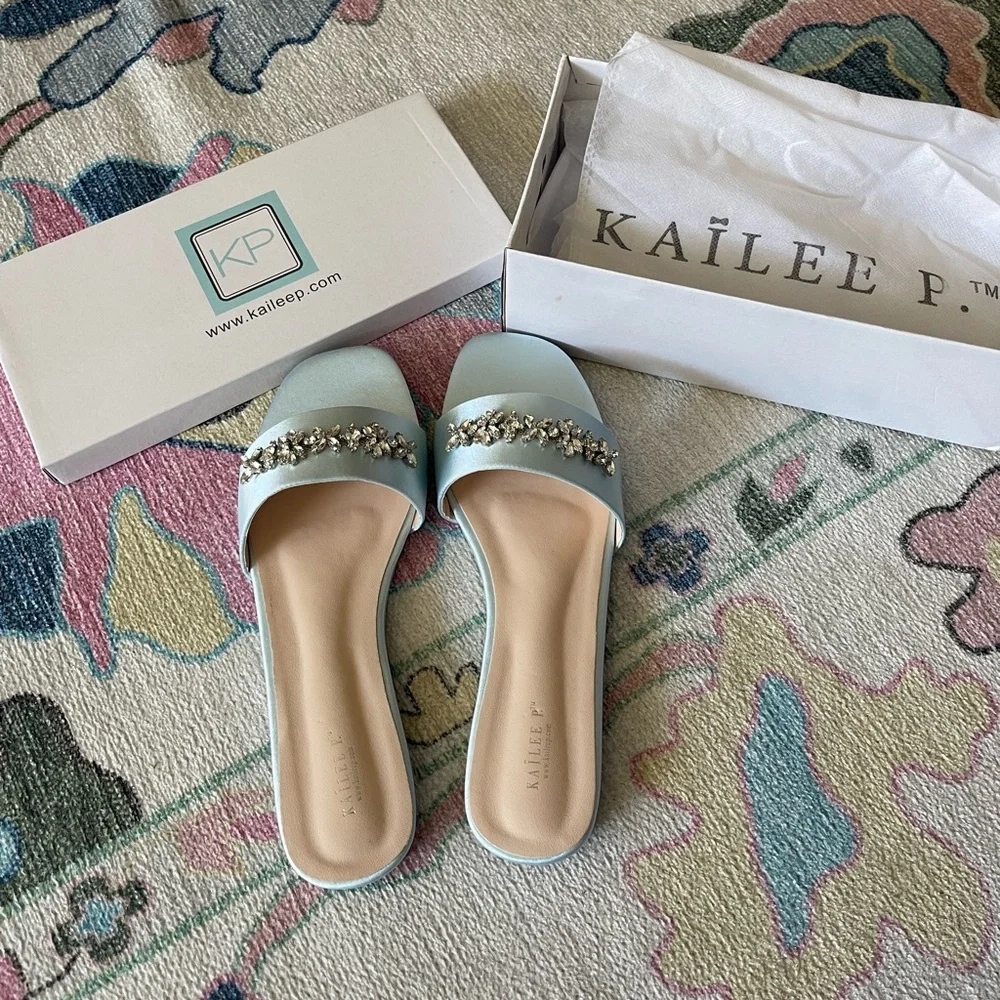 Satin slip on sandals with floral rhinestones - Picture 2 of 4